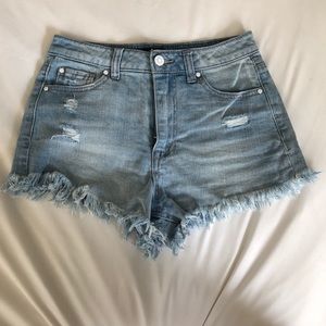 Forever 21 denim shorts size 24